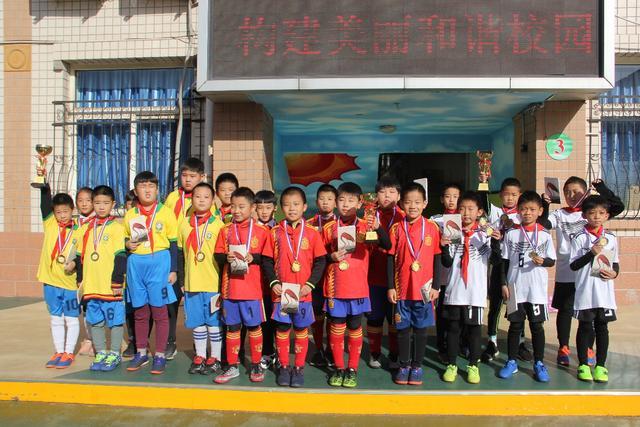 穆迪在训练营中实现梦想 库里展现无与伦比的精神
